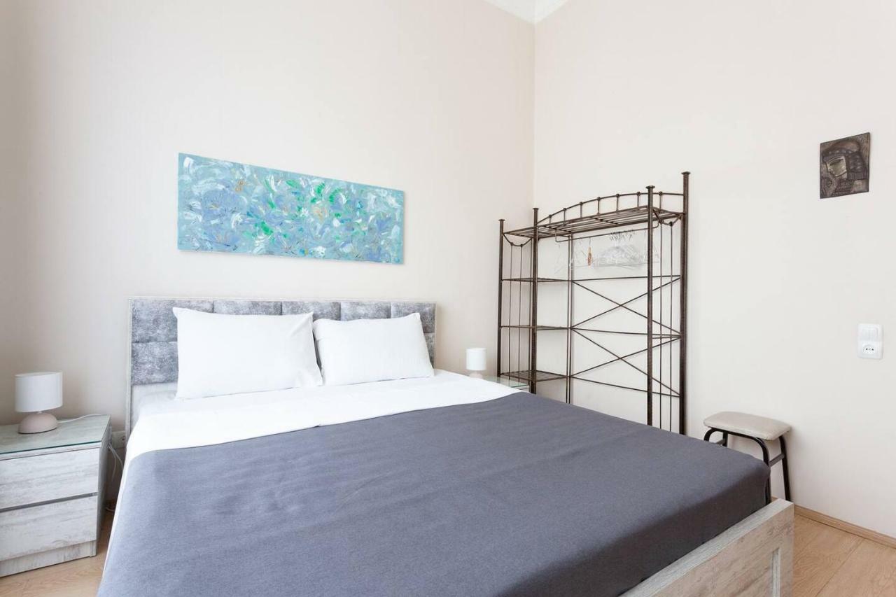 Wehost Apartment On A Colorful Street Τυφλίδα Εξωτερικό φωτογραφία