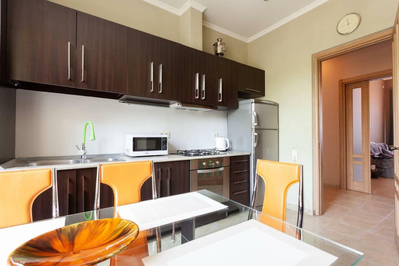 Wehost Apartment On A Colorful Street Τυφλίδα Εξωτερικό φωτογραφία